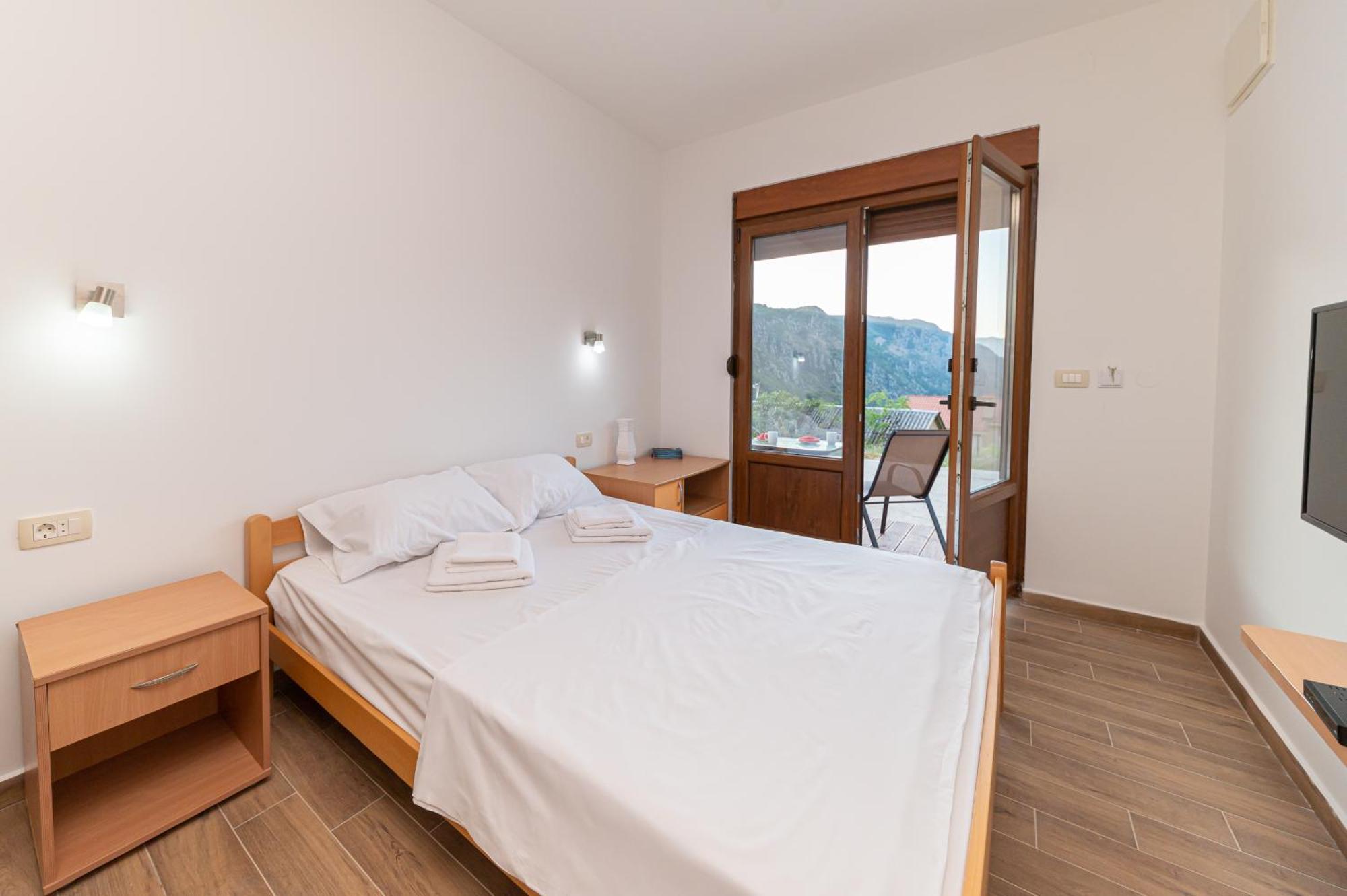 Apartamento Red Hill Kotor Exterior foto